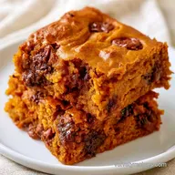 Pumpkin Spice Blondies in 35 Minutes